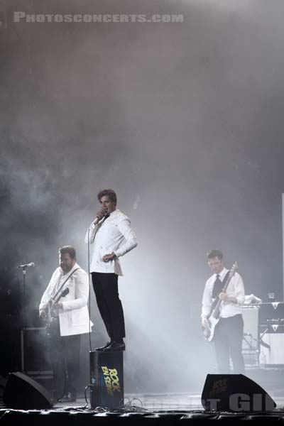 THE HIVES - 2014-08-22 - SAINT CLOUD - Domaine National - Grande Scene - Per Almqvist - Karl Johan Marcus Gustavsson - Mikael Karlsson Åström